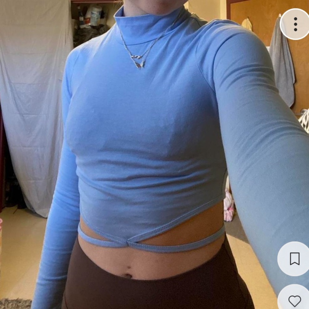 pacsun blue wrap around ling sleeve